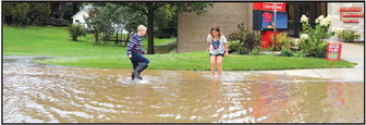 St. John’s Lutheran School Community Comes Together To Protect School From High Water