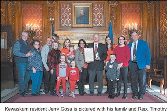 Jerry Gosa Receives Hometown   Hero Award