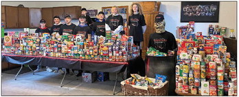 Haunted house collects 3,020 pounds of food for pantry